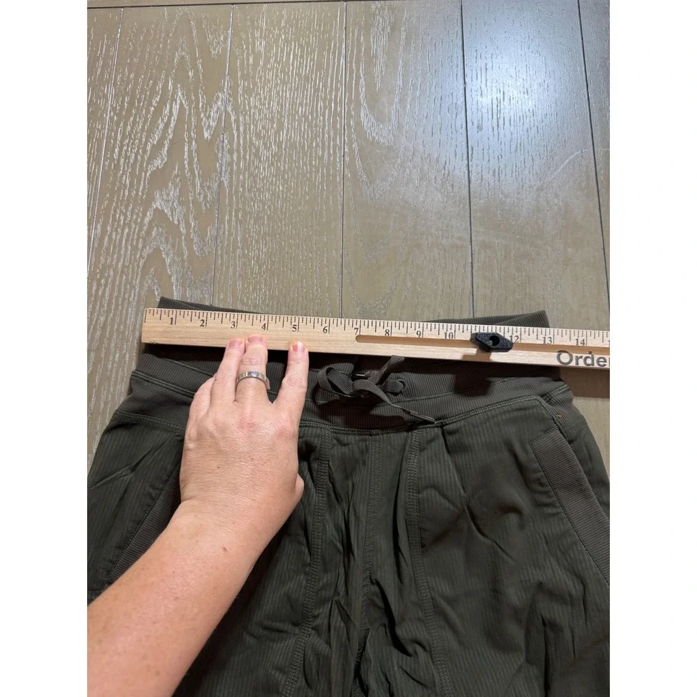 Lululemon Dance Studio Pants Size 4 Olive Green Mid Rise Full Length - Picture 10 of 15